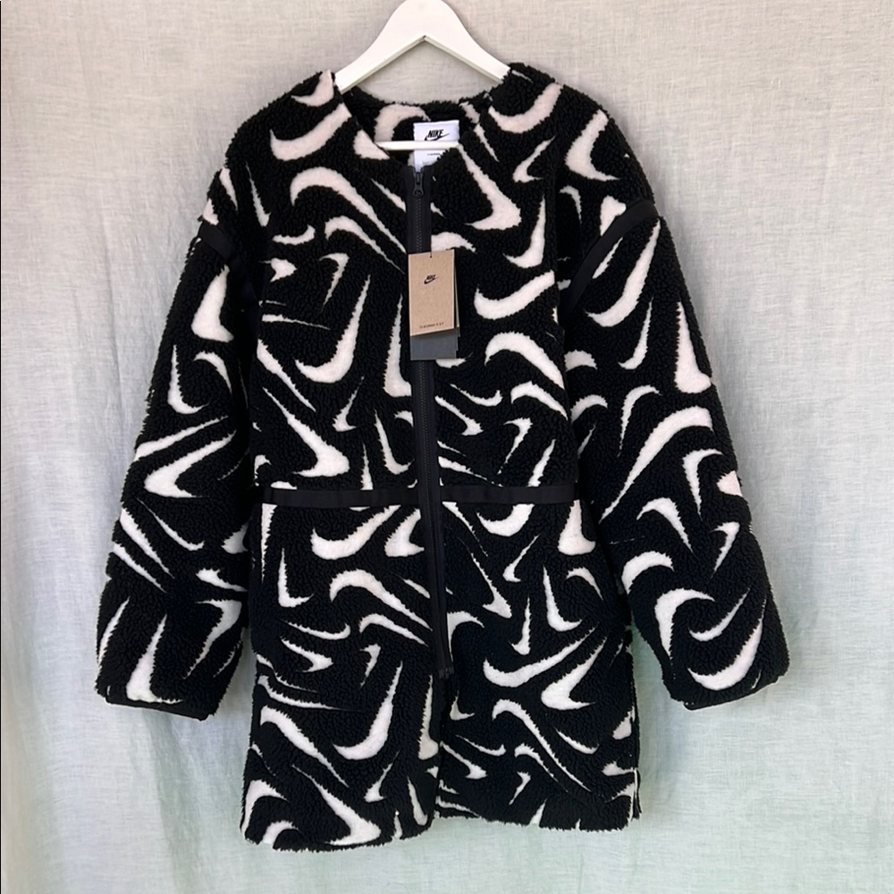 Nike Black and White Teddy Jacket with Artistic Design